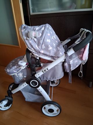 Carrito de muñecas SKY