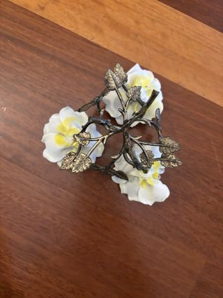 Trancio Rose porcellana Capodimonte e ferro battut