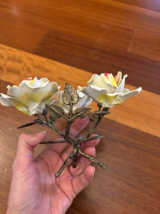 Trancio Rose porcellana Capodimonte e ferro battut