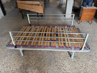 Cama articulada eléctrica gris
