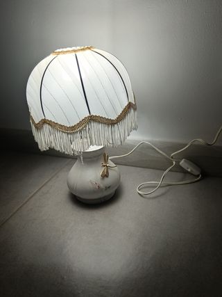 Lampada da tavolo vintage in porcellana