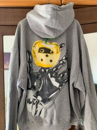 Sudadera Pull&Bear Gris con Dibujo