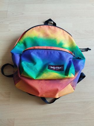 Mochila Eastpak multicolor - Oferta Sept.25