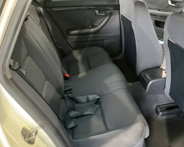 Audi A4 1.9 TDi 130cv 