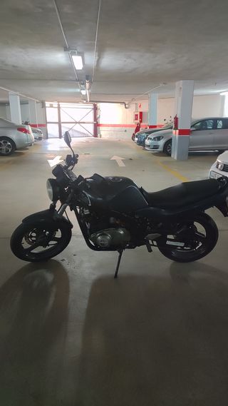 Suzuki GS 500E 2000