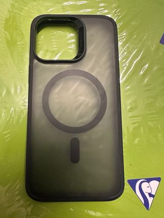 Carcasa iPhone 14 Pro Max MagSafe Negra ESR