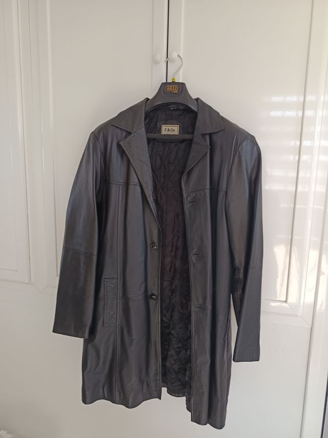 Chaqueta de cuero F & Co Negra