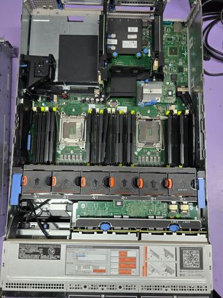 Servidor Dell Plata
