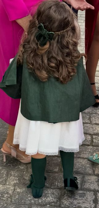 Vestido y capa ceremonia niña talla 4 años