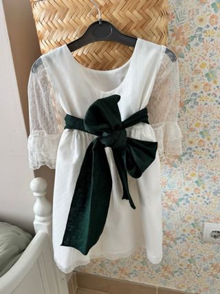 Vestido y capa ceremonia niña talla 4 años
