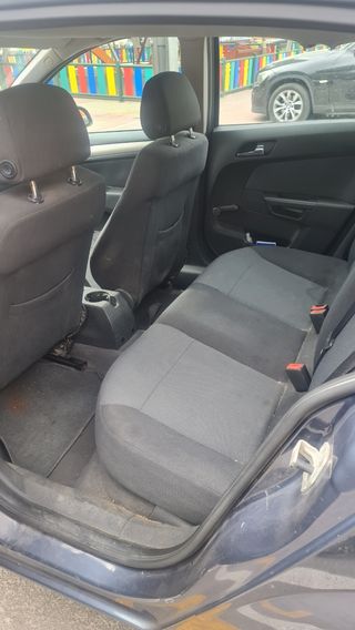 Opel Astra 2007