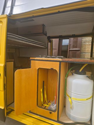 Mercedes-Benz mb140 1993