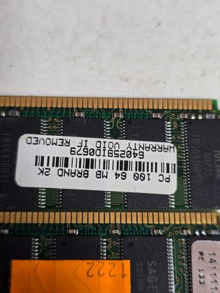 Módulos de Memoria RAM Variados