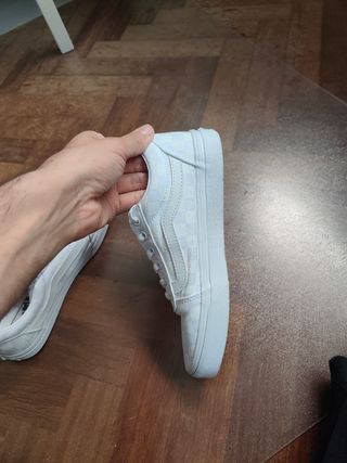 Vans a cuadros blancas