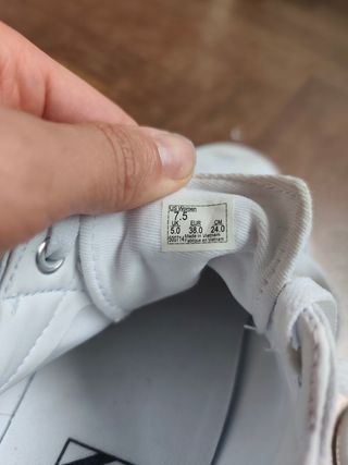 Vans a cuadros blancas