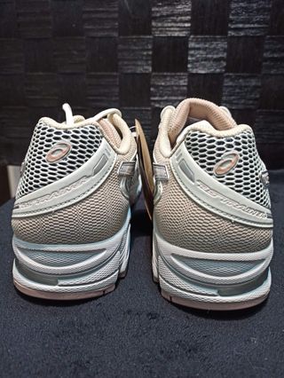 Asics Gel DS Trainer 14 Lake Grey/Mineral Beige