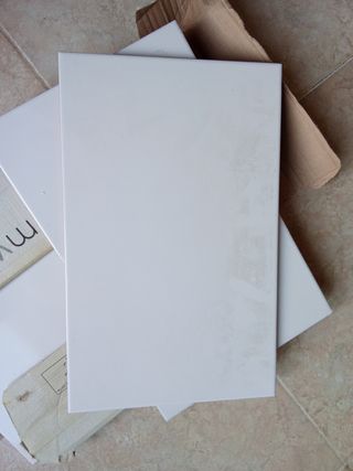 7 Baldosas cerámica blancas 25x40