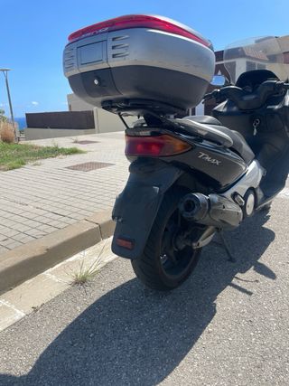 Yamaha T-Max 500 Negra