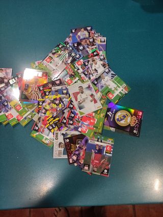 Megacrak 23/24 cromos nuevos de sobre