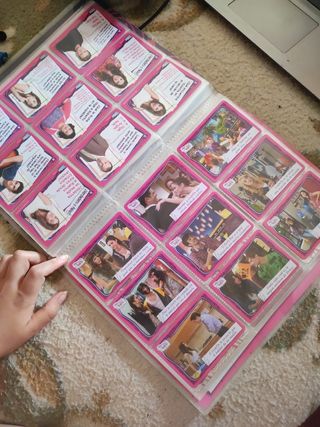 Archivador de la serie Violetta con cartas