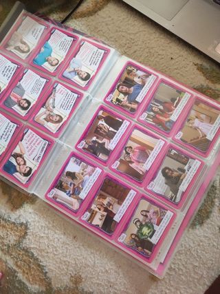 Archivador de la serie Violetta con cartas