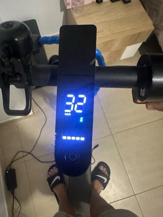 Patinete Xiaomi Essential Negro