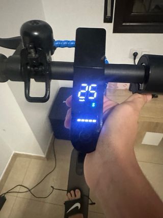 Patinete Xiaomi Essential Negro
