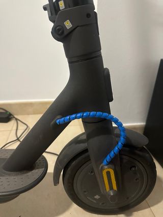 Patinete Xiaomi Essential Negro