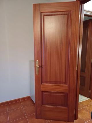 4 Puertas Madera Maciza
