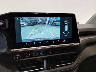 2025! Nuevo Transporter Largo 150cv Aut 8v