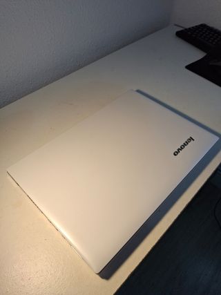Portátil Lenovo Z500+ Monitor Externo Blanco