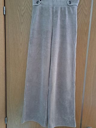 Pantalón Zara niña pana beige talla 11-12 años
