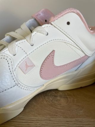 Nike Jordan 40 Rosa Bianco