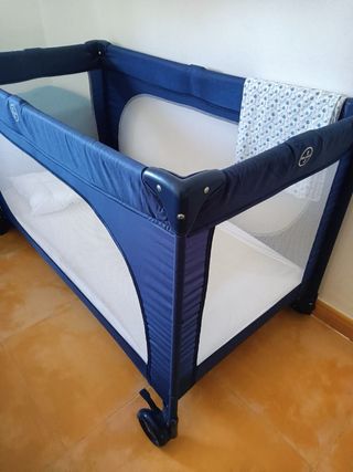 Cuna de viaje Asalvo + colchón + todo lo necesario