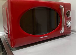 Microondas Orbegozo con 20 litros de Capacidad