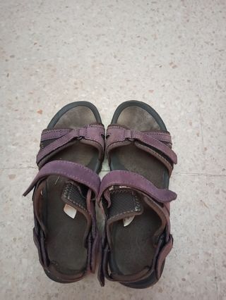 Sandalias Moradas