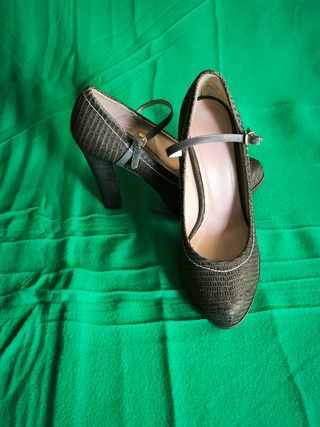 Zapatos de tacón verdes talla 37