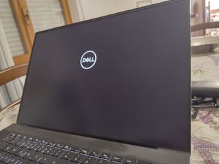 Dell XPS 17 Laptop