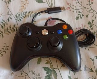 Mando Xbox 360 con cable