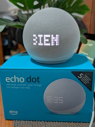 Echo Dot di quinta generazione - Orologio - Altoparlante Alexa - Grigio