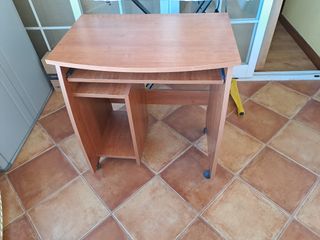 Mesa de ordenador escritorio de madera