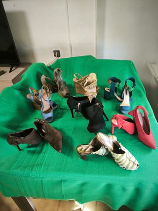 Zapatos de Mujer Variados 15c/u
