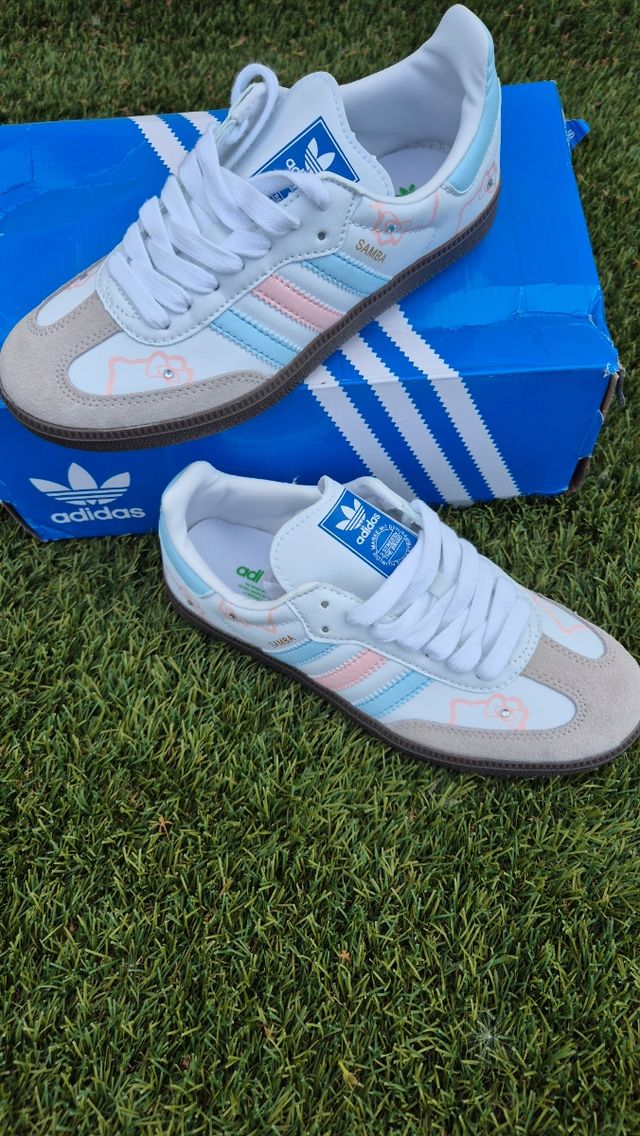 Zapatillas Hello Kitty Talla 38