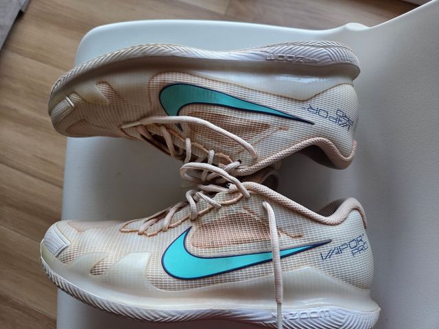 Nike Vapor Pro Terra Battuta Beige
