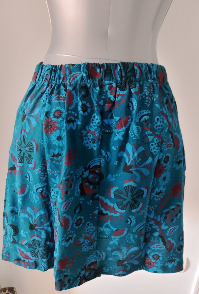 Falda estampada floral