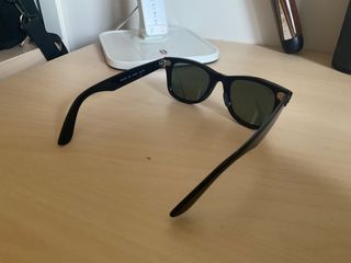 Gafas RayBan Wayfarer Negras Nuevas sin uso