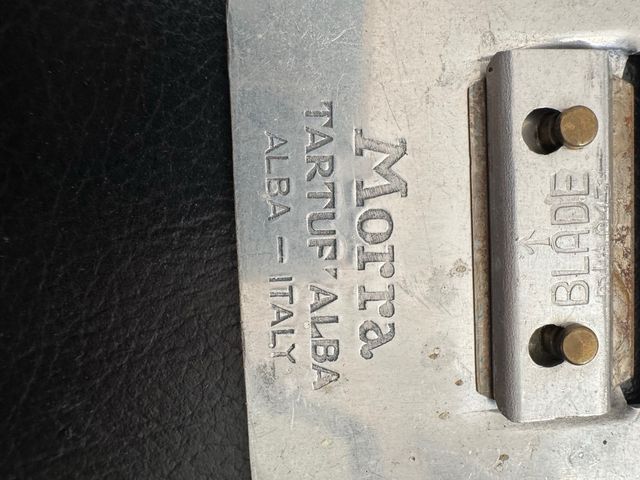 Affetta tartufi Morra in alluminio