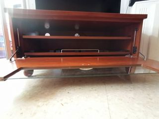 Mesa de TV de madera con ruedas,de 1.00x 50.0x50.0