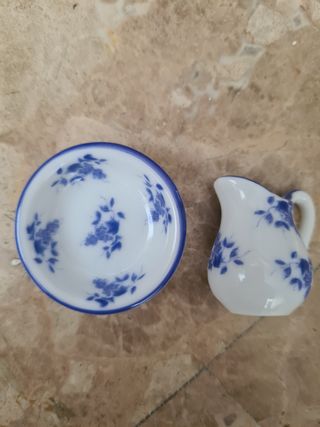 Jarra y palangana casa muñecas azul