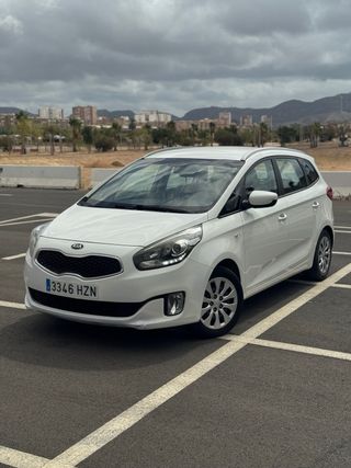 KIA Carens 2016 + 1 año de garantía